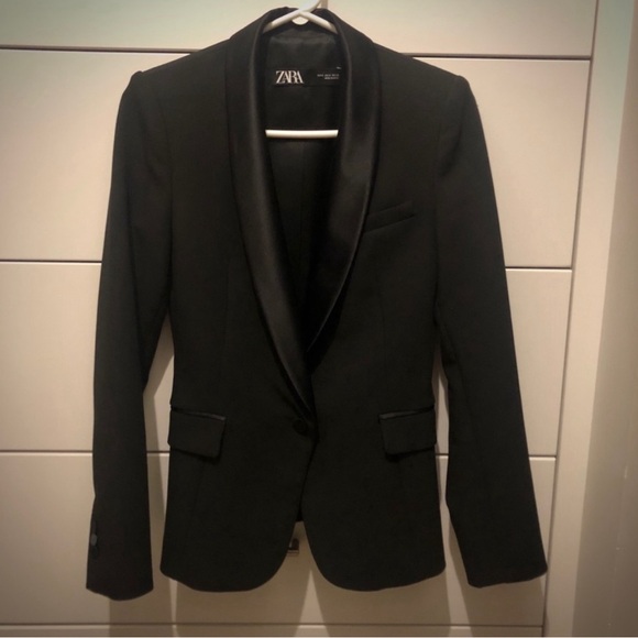 Zara Tuxedo Blazer - Picture 5 of 6